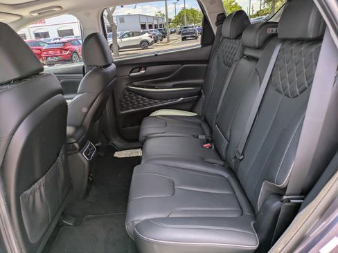 Used 2022 Hyundai Santa Fe Limited AWD/4WD image 12