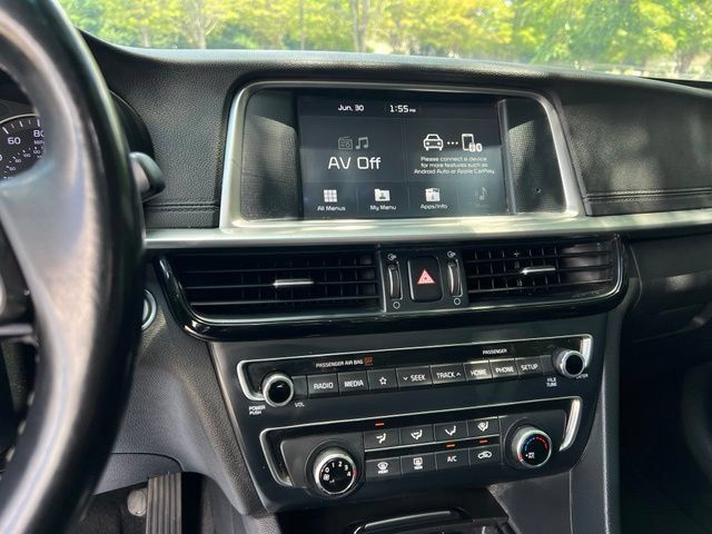 Used 2020 Kia Optima SE FWD image 36