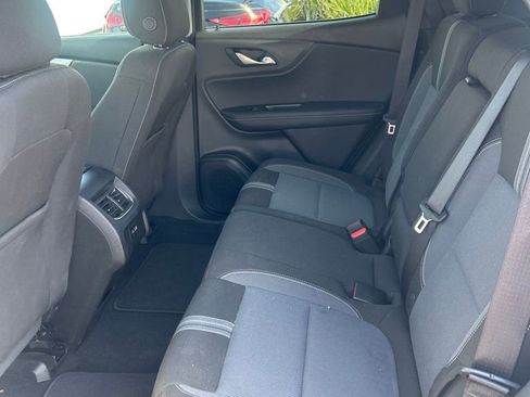 Used 2025 Chevrolet Blazer LT AWD/4WD image 10