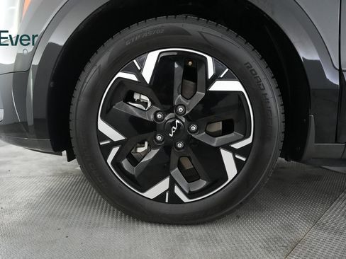 Used 2023 Kia Niro Wave FWD image 18