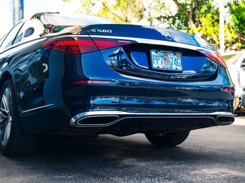Used 2023 Mercedes-Benz S 580 4MATIC Sedan image 10