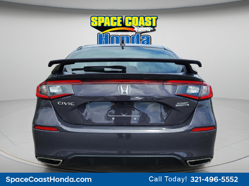 Used 2022 Honda Civic Sport Touring image 4