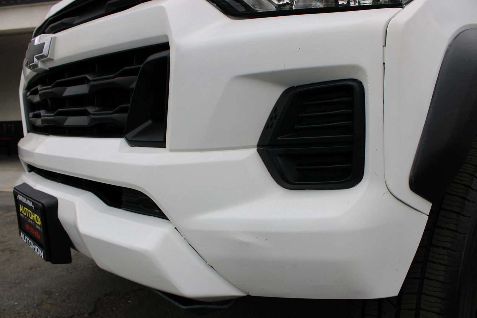 Used 2024 Chevrolet Colorado Trail Boss w/ Technology Package AWD/4WD image 21