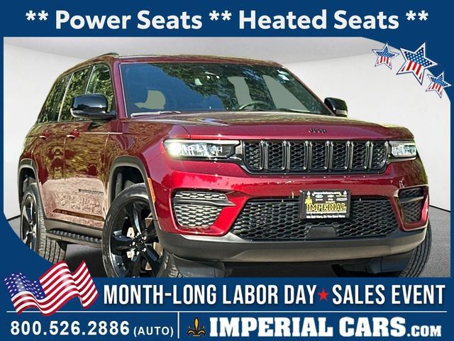 Used 2023 Jeep Grand Cherokee Altitude RWD image 1