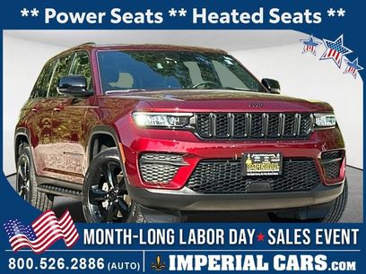 Used 2023 Jeep Grand Cherokee Altitude