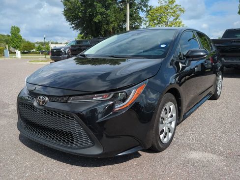 Certified 2021 Toyota Corolla LE FWD image 2