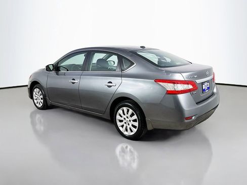 Used 2015 Nissan Sentra SV w/ Cold Weather Package FWD image 5