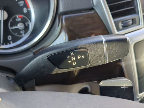 Used 2015 Mercedes-Benz ML 350 4MATIC image 27