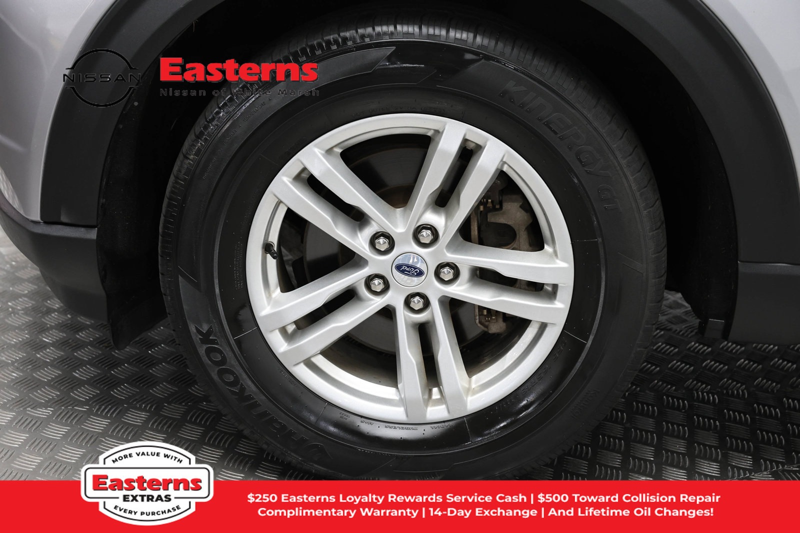 Used 2023 Ford Explorer XLT RWD image 26