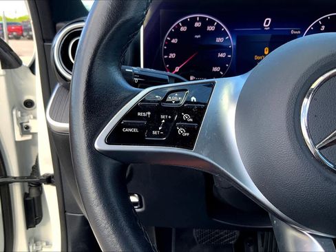 Used 2025 Mercedes-Benz C 300 Sedan image 23