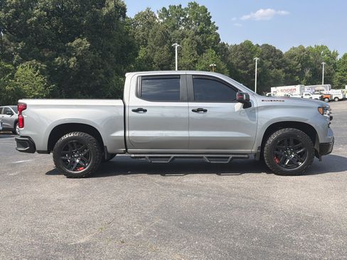 Used 2023 Chevrolet Silverado 1500 RST w/ Redline Edition RWD image 13