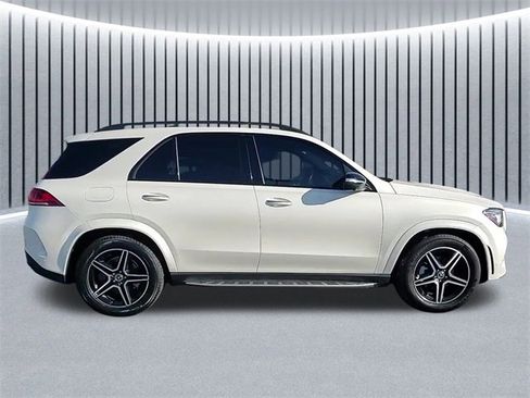 Used 2022 Mercedes-Benz GLE 350 4MATIC image 2
