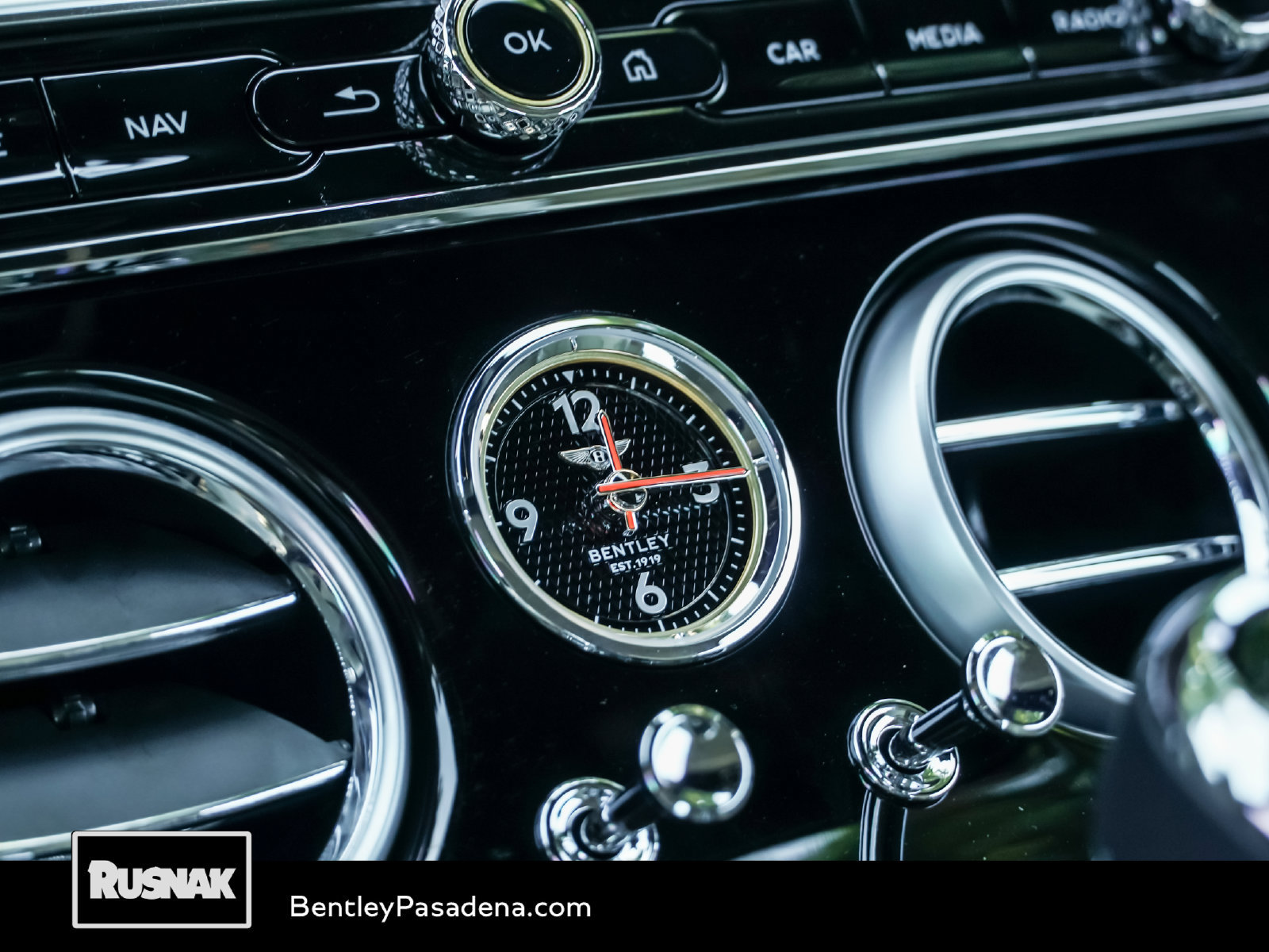 New 2027 Bentley Continental GTC AWD/4WD image 15
