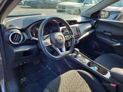 Used 2023 Nissan Kicks SV FWD image 17