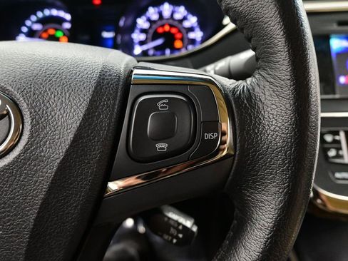 Used 2013 Toyota Avalon XLE Premium image 17