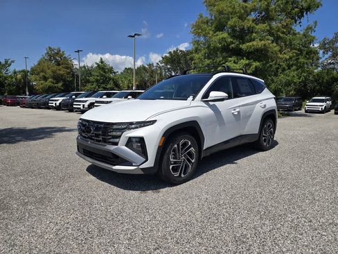 New 2026 Hyundai Tucson Limited FWD image 2