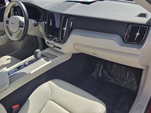 Used 2023 Volvo XC60 B5 Plus w/ Protection Package Premier FWD image 17