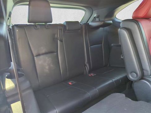 Used 2022 Toyota Highlander XSE FWD image 23