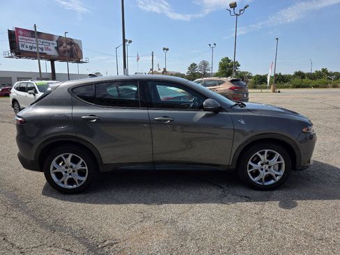 Used 2024 Dodge Hornet R/T AWD/4WD image 4