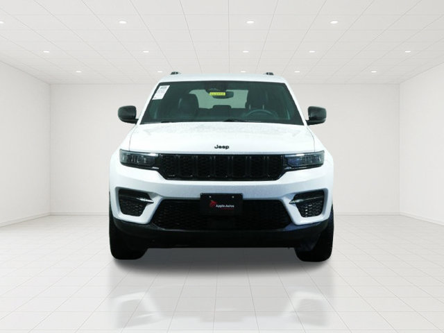Certified 2023 Jeep Grand Cherokee Altitude AWD/4WD image 2