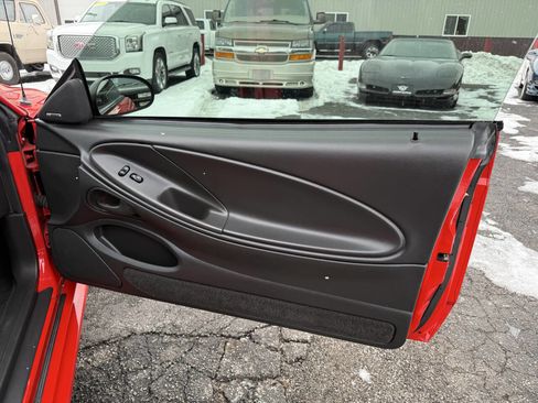 Used 2001 Ford Mustang GT image 30