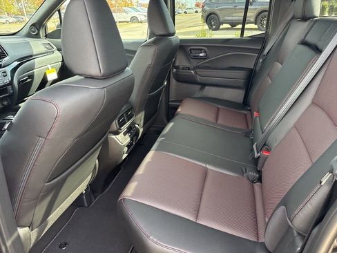 New 2026 Honda Ridgeline Black Edition image 14