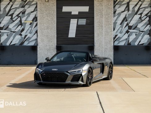 Used 2022 Audi R8 V10 performance AWD/4WD image 5