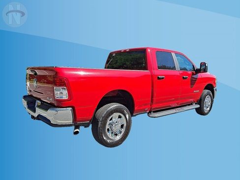 Used 2024 RAM 2500 Big Horn w/ Bed Utility Group AWD/4WD image 12