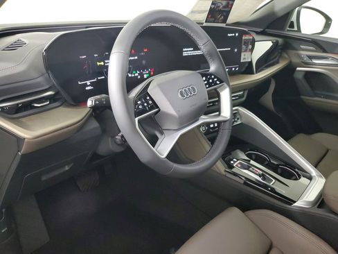 New 2025 Audi Q5 Premium Plus image 24