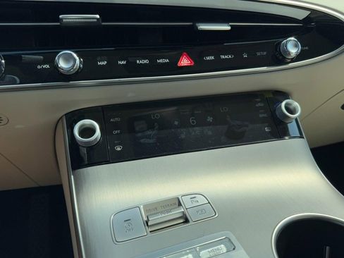 New 2026 Genesis GV70 2.5T Select image 15