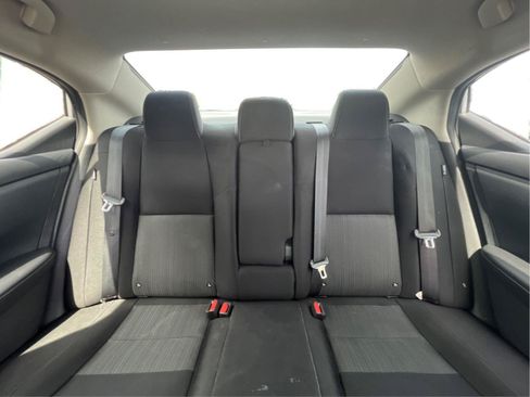 Used 2021 Nissan Sentra SV FWD image 15