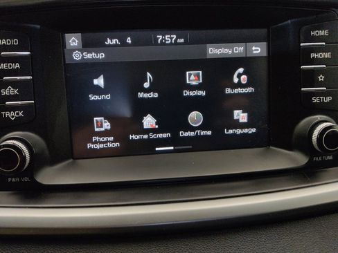 Used 2020 Kia Sorento LX FWD image 25