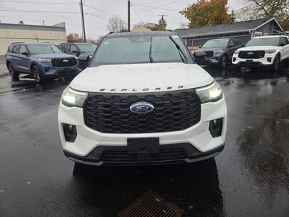 New 2026 Ford Explorer ST-Line
