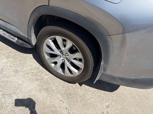 Used 2025 Toyota Grand Highlander FWD image 13