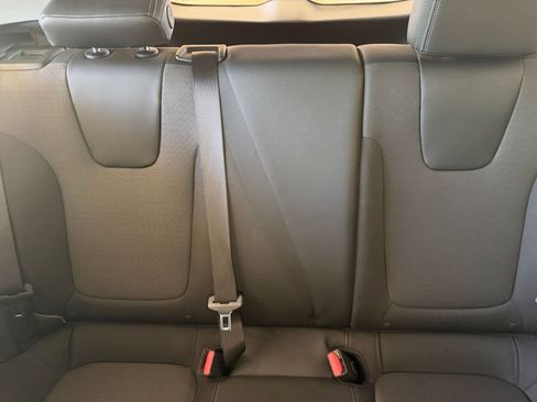 Used 2025 Buick Encore GX Preferred FWD image 37