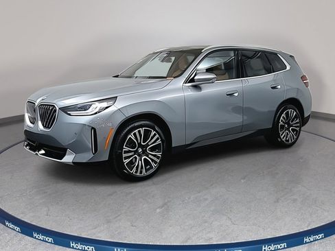 New 2025 BMW X3 xDrive30i w/ Premium Package image 9