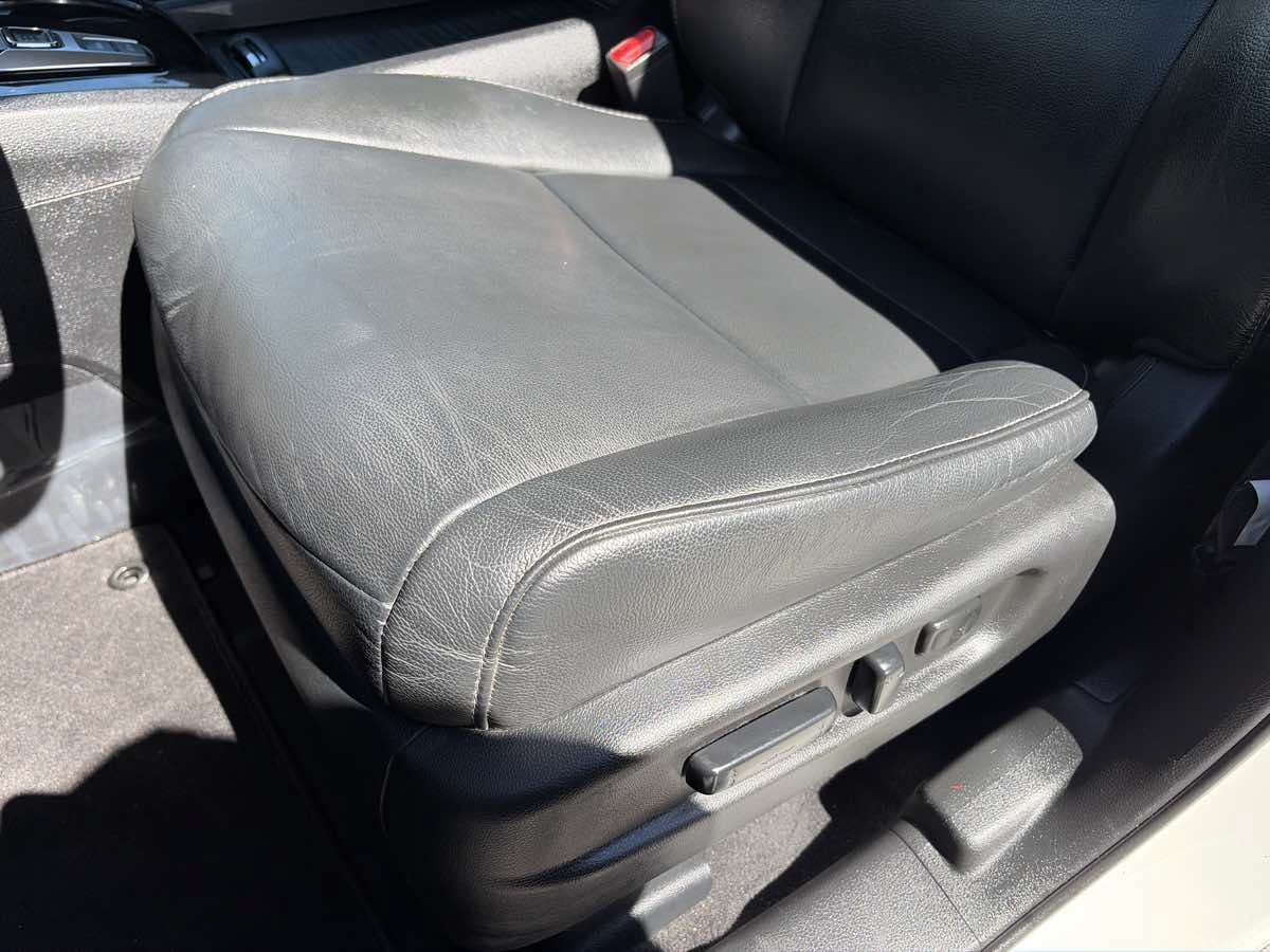 Used 2018 Honda Pilot Touring image 9