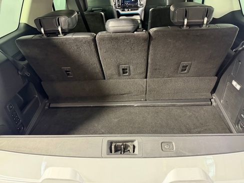 Used 2025 Ford Expedition Platinum AWD/4WD image 37
