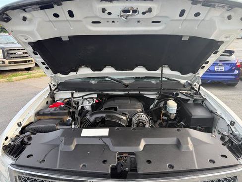 Used 2012 Chevrolet Silverado 1500 LT AWD/4WD image 22