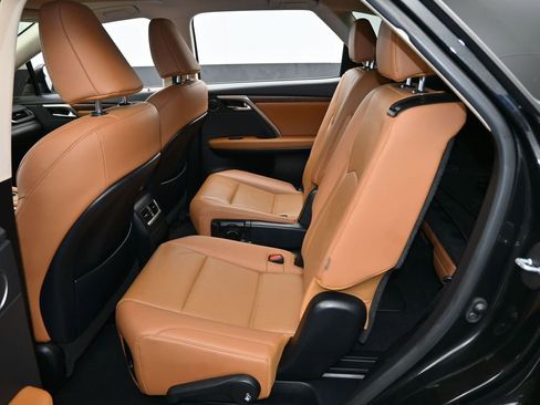 Used 2022 Lexus RX 350L FWD w/ Premium Package image 38