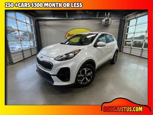 Used 2021 Kia Sportage LX FWD image 1