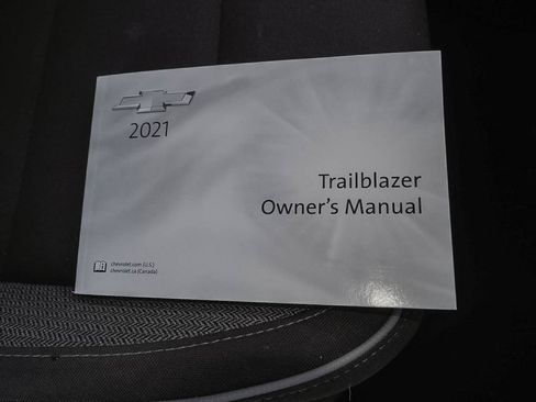Certified 2021 Chevrolet TrailBlazer LT w/ Driver Confidence Package FWD image 38