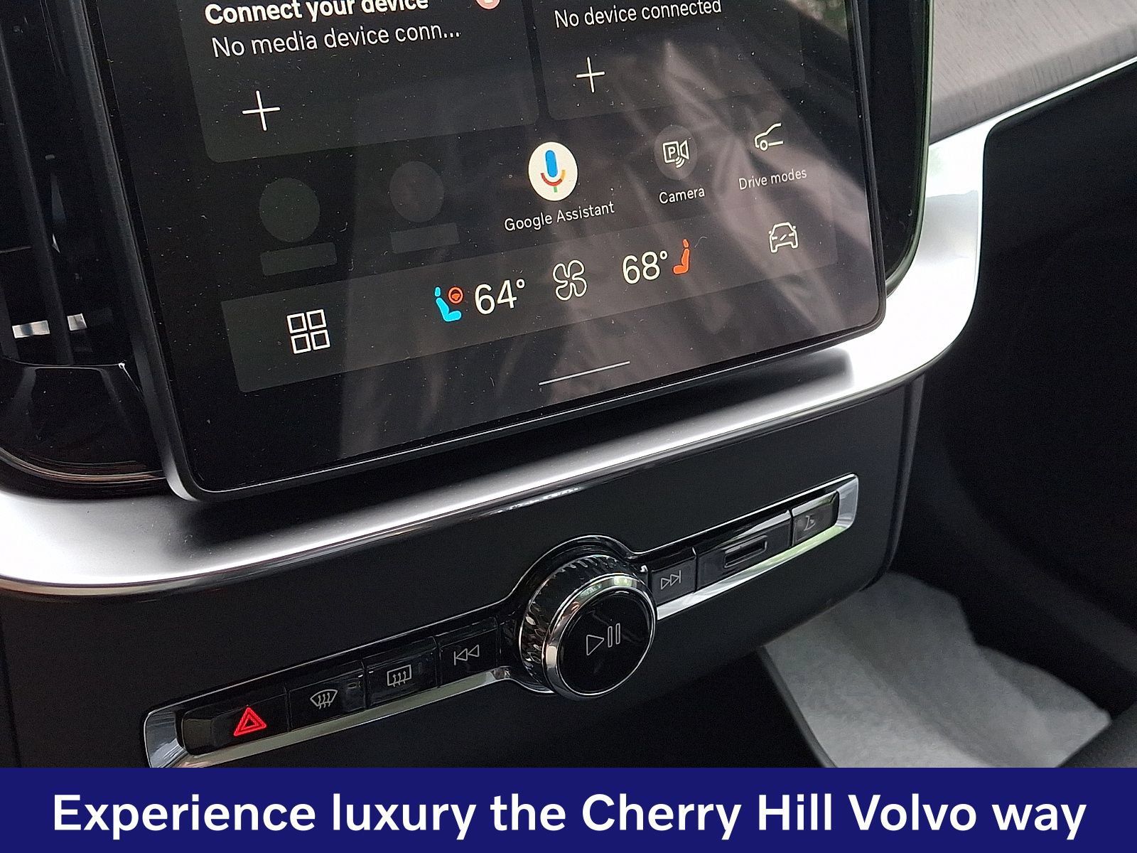 New 2026 Volvo XC90 B5 Ultra AWD/4WD image 13