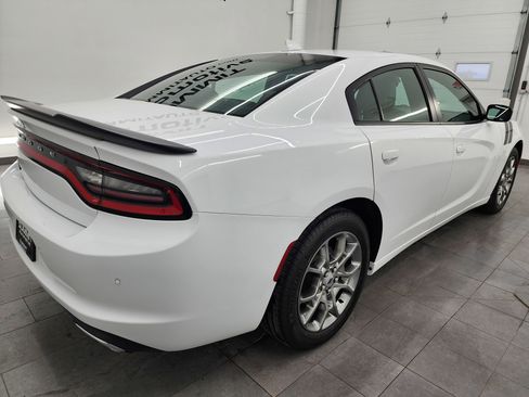 Used 2017 Dodge Charger SXT w/ AWD Plus Group image 5