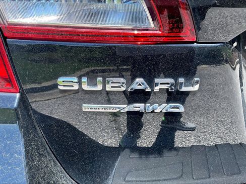 Used 2018 Subaru Outback 2.5i Limited AWD/4WD image 31