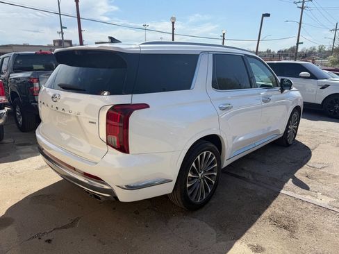 Used 2024 Hyundai Palisade Calligraphy image 5