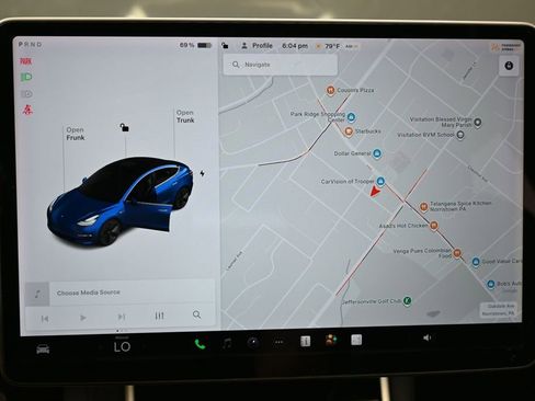 Used 2018 Tesla Model 3 Long Range image 22