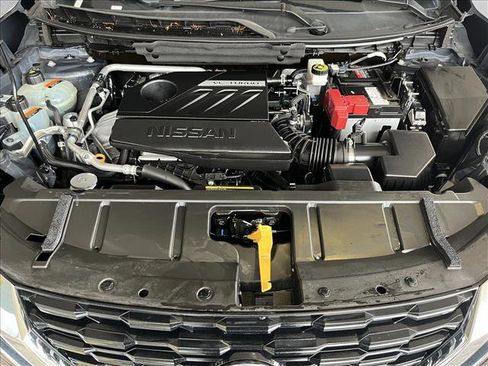 Used 2023 Nissan Rogue S image 21