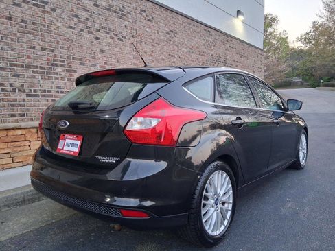 Used 2014 Ford Focus Titanium image 5