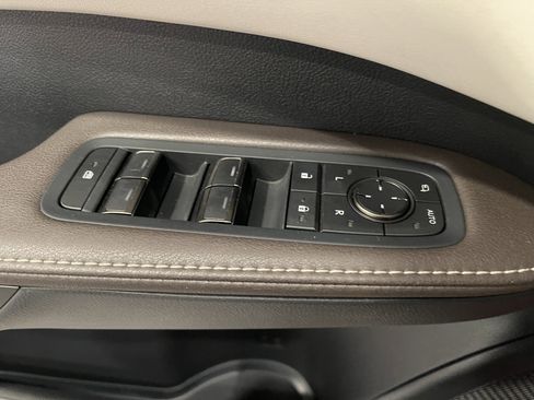 Used 2023 Lexus RX 350 Premium w/ Accessory Package (Z1) AWD/4WD image 14